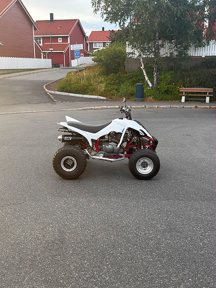 Yamaha YFM350 (ATV) 4 of 6
