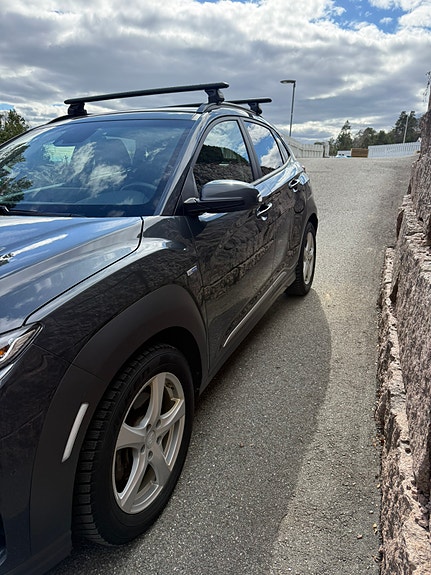 Hyundai Kona 3 of 4