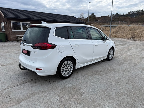 Opel Zafira Tourer 3 of 17