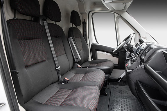 Peugeot Boxer 11 of 24