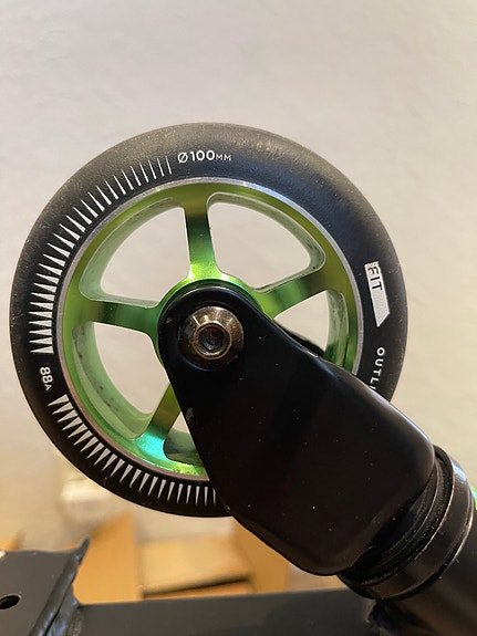 Product image 9 of 10
