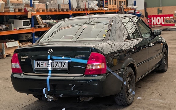 Mazda 323 6 of 16