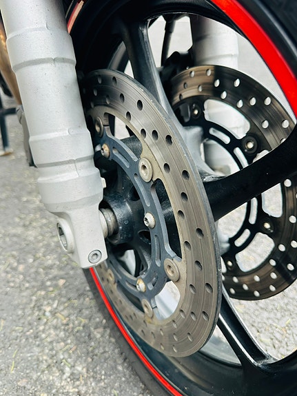 Yamaha FZ6-S Fazer 17 of 30