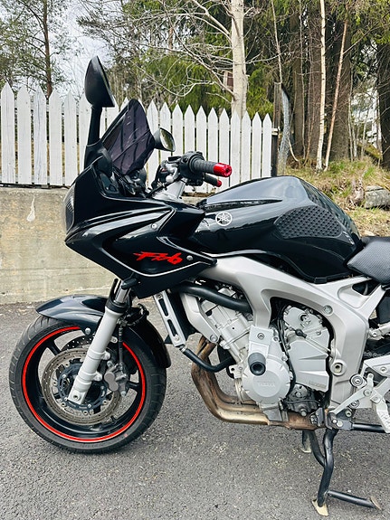 Yamaha FZ6-S Fazer 4 of 30