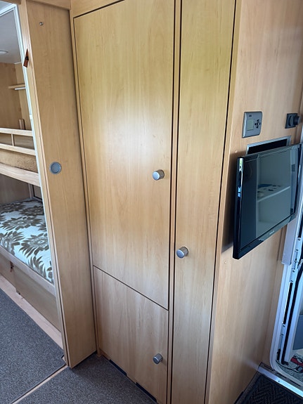 Dethleffs Camper 720 med køyer og frokostgruppe klart for innflytting, kan ta dyrere innbytte i bobil, campingvogn eller båt 15 of 24