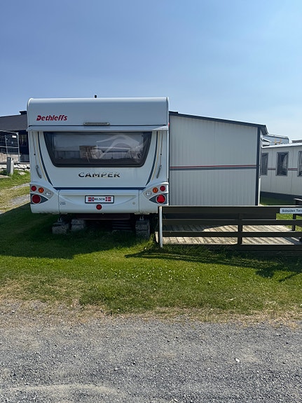Dethleffs Camper 720 SK 2 of 5