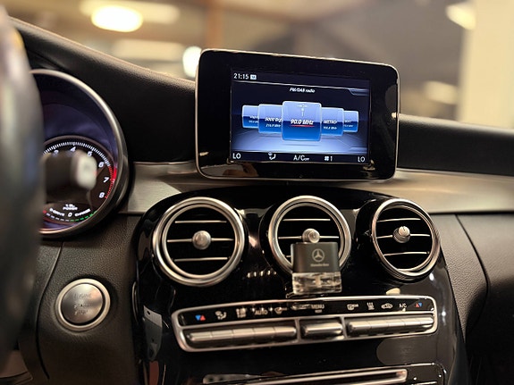 Mercedes-Benz C350 e 21 of 30