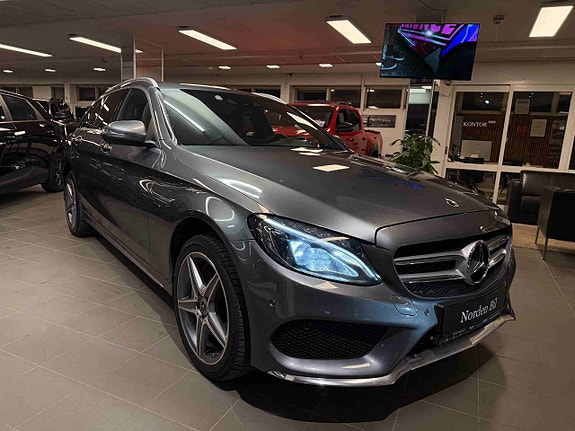 Mercedes-Benz C350 e 3 of 30