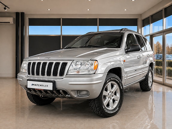 Jeep Grand Cherokee 3 of 5