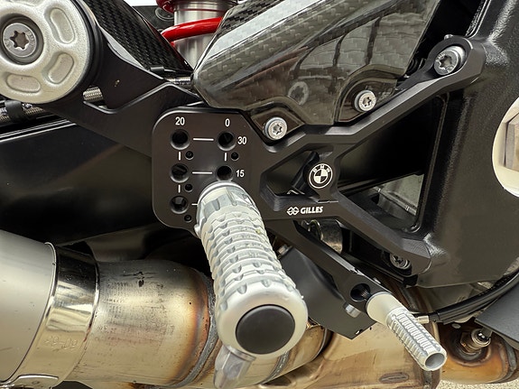 BMW BMW S1000RR – Unik spec | Strøken | Fullspekket M / Carbon | Må sees 16 of 16