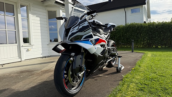 BMW BMW S1000RR – Unik spec | Strøken | Fullspekket M / Carbon | Må sees 6 of 16