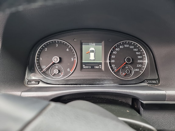 Volkswagen Touran 14 of 24