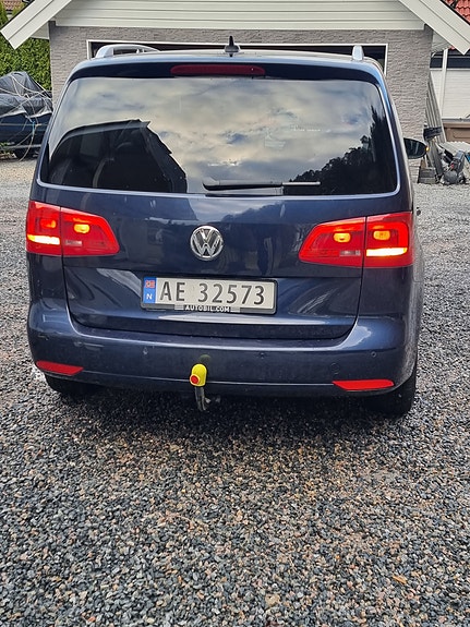 Volkswagen Touran 6 of 24