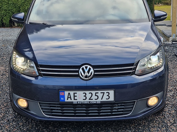Volkswagen Touran 10 of 24