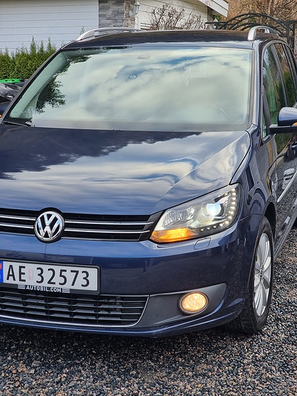 Volkswagen Touran 11 of 24