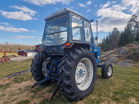 Ford 6600 5 of 18