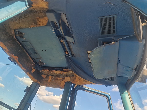 Ford 6600 14 of 18