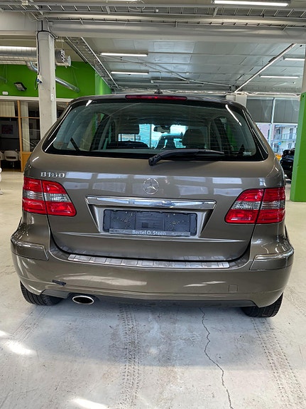 Mercedes-Benz B160 5 of 11