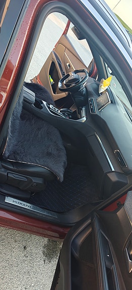 Peugeot 3008 10 of 14