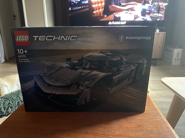 LEGO Technic 42173 Koenigsegg Jesko Absolut-hyperbil i grått