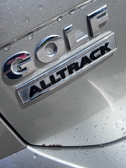 Volkswagen Golf Alltrack 18 of 18