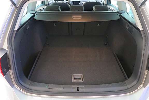 Volkswagen Golf Alltrack 6 of 18