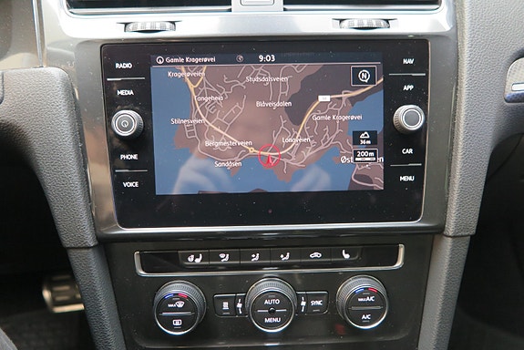 Volkswagen Golf Alltrack 12 of 18