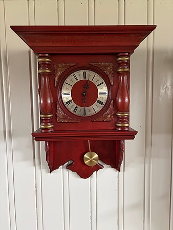 Ur- veggheng antikk klokke