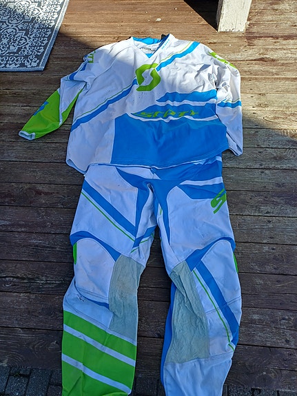 Product image 2 of 10
