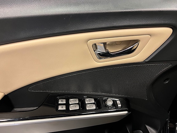 SsangYong Tivoli 23 of 25
