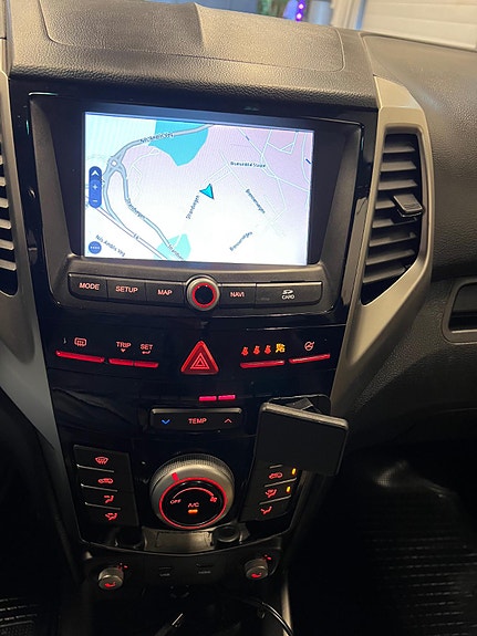 SsangYong Tivoli 18 of 25