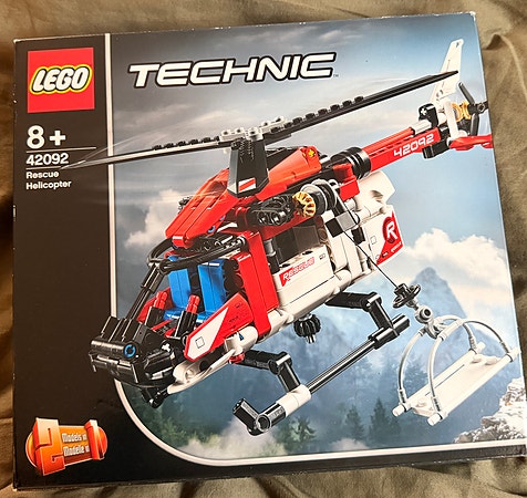 LEGO Technic 42032 og 42092