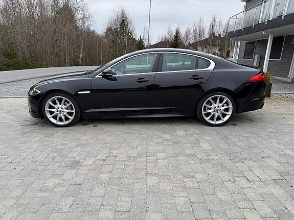 Jaguar XF 6 of 30
