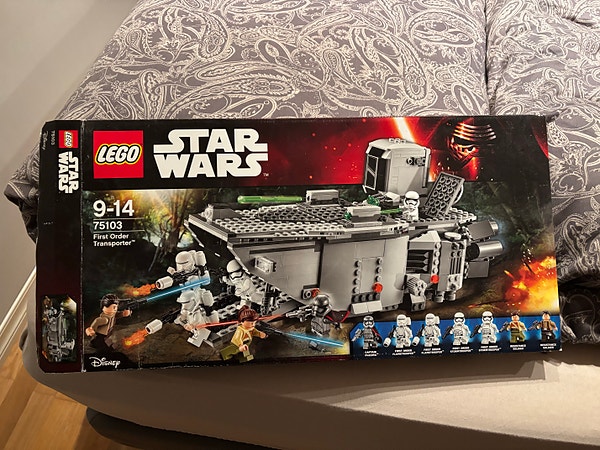 LEGO Star Wars sett 75103