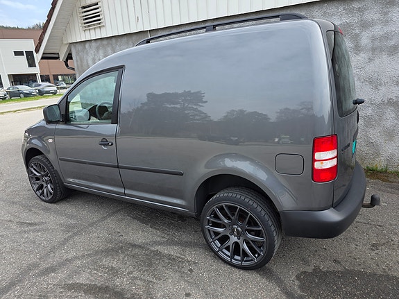 Volkswagen Caddy 14 of 30