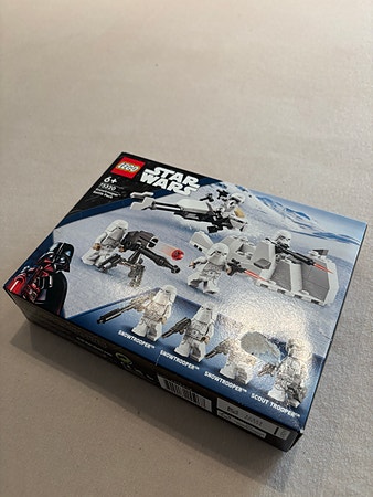 LEGO Star Wars sett 75320