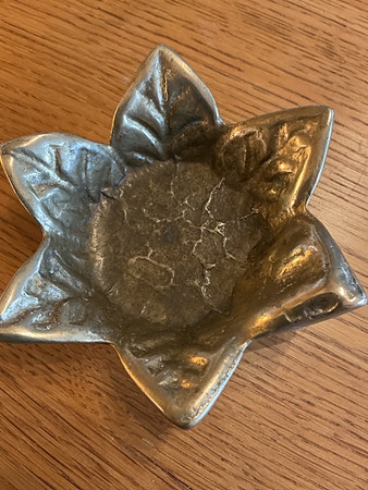 Vintage telysholder i massiv messing Tung og dekorativ 272 gr. Interiør