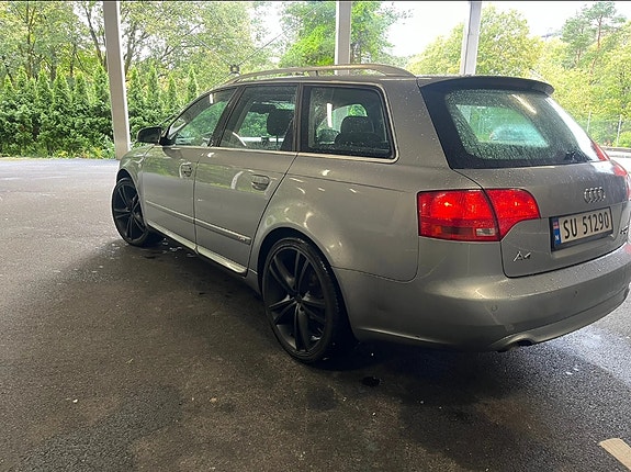 Audi A4 3 of 12