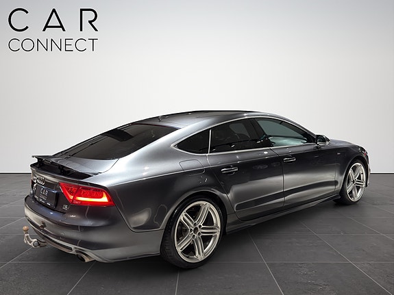 Audi A7 6 of 30