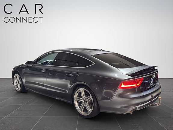 Audi A7 3 of 30