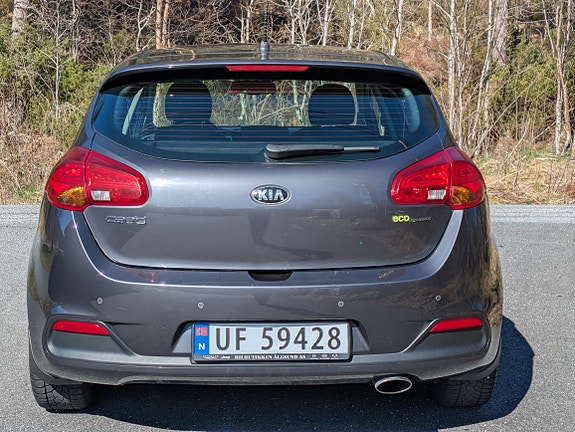 Kia Ceed 5 of 5