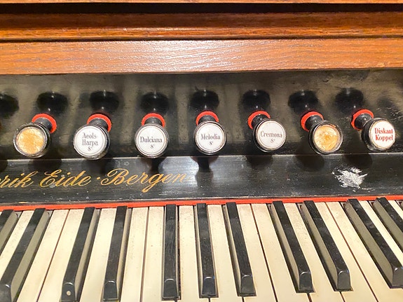 Product image 6 of 10