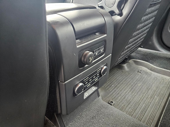 Volvo XC70 5 of 5