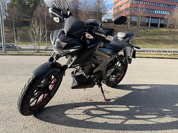 Suzuki GSX-S 125 7 of 9