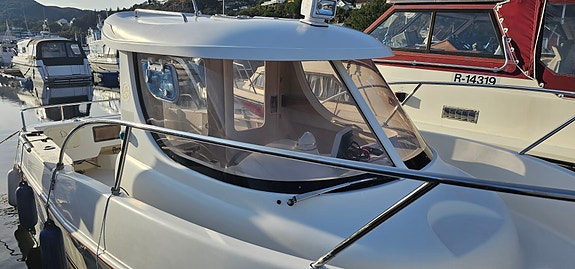 Arvor 215 3 of 5