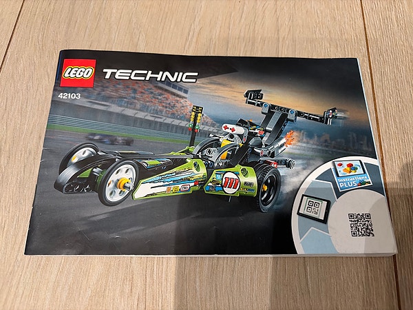 Technic LEGO 42103 Dragster
