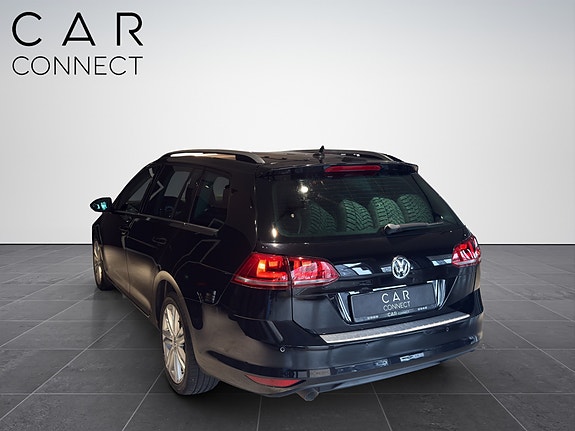Volkswagen Golf VII 3 of 25