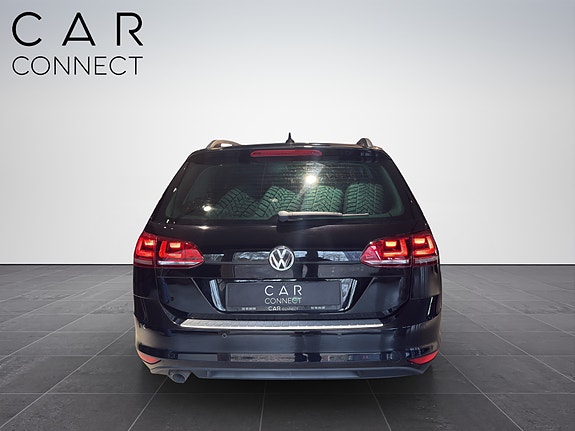 Volkswagen Golf VII 6 of 25