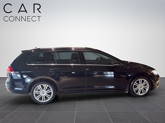 Volkswagen Golf VII 7 of 25