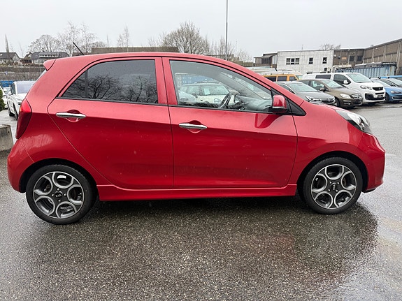 Kia Picanto 5 of 5